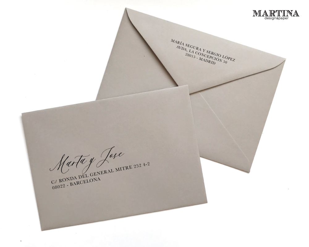 Impresión de sobres para invitaciones - Design and Paper